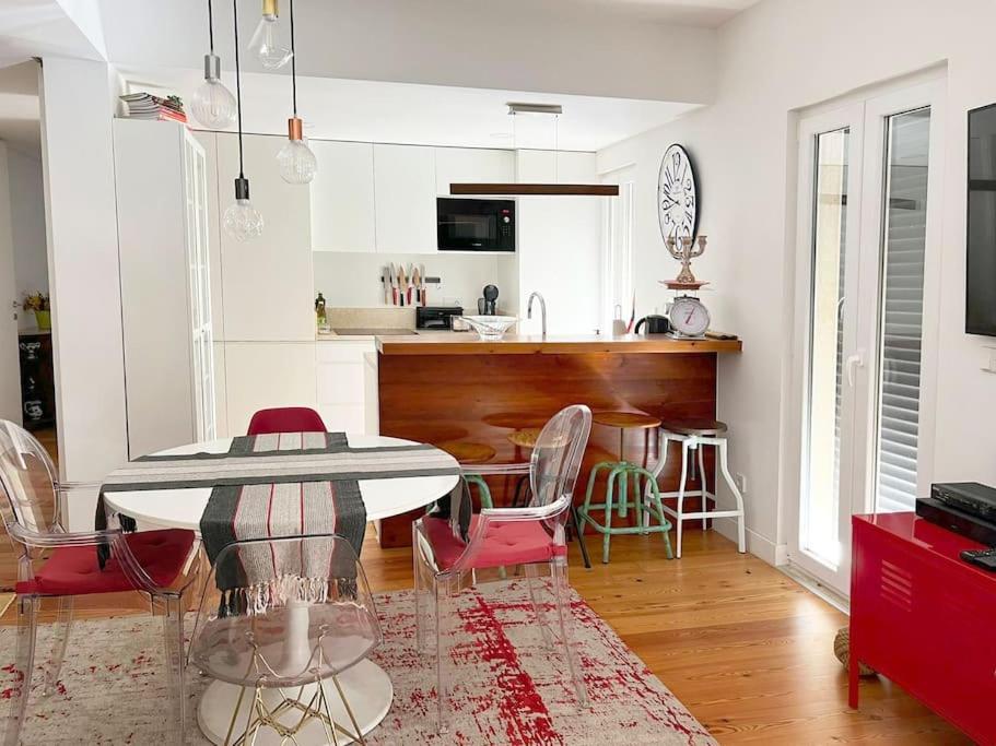 Lxluxhome - Family And Cozy - Ac - Parking - Lift Apartment *