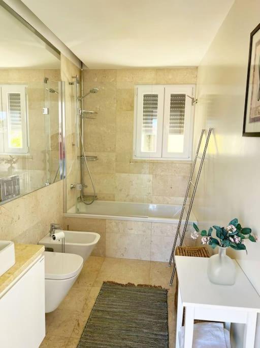 Apartment Lxluxhome - Family And Cozy - Ac - Parking - Lift