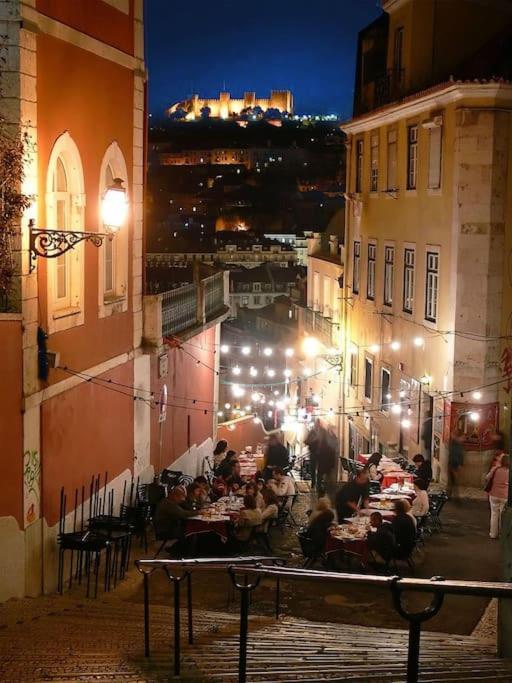 Apartment Lxluxhome - Family And Cozy - Ac - Parking - Lift Lisbon